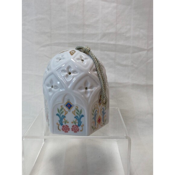 Prestige Place Venetian Collection Porcelain Hanging Potpourri Scent Holder - Picture 1 of 9